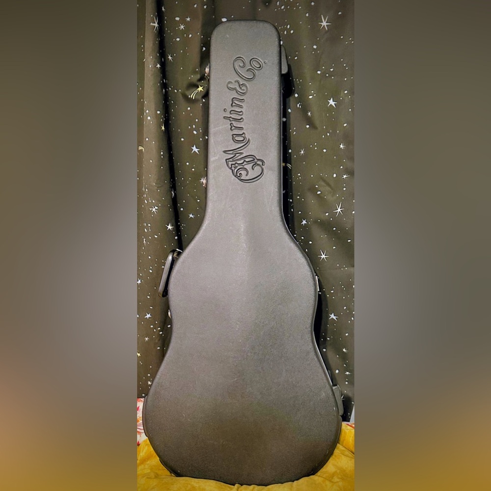 Martin Molded Dreadnought Hardshell Case Black